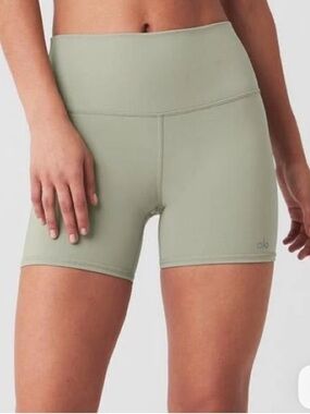 ALO Yoga Light Gray High-Rise Bike Shorts